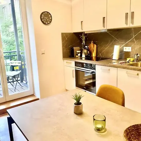 Modern Living - Hbf-nahe, Kostenl Parken, Balkon Appartamento
